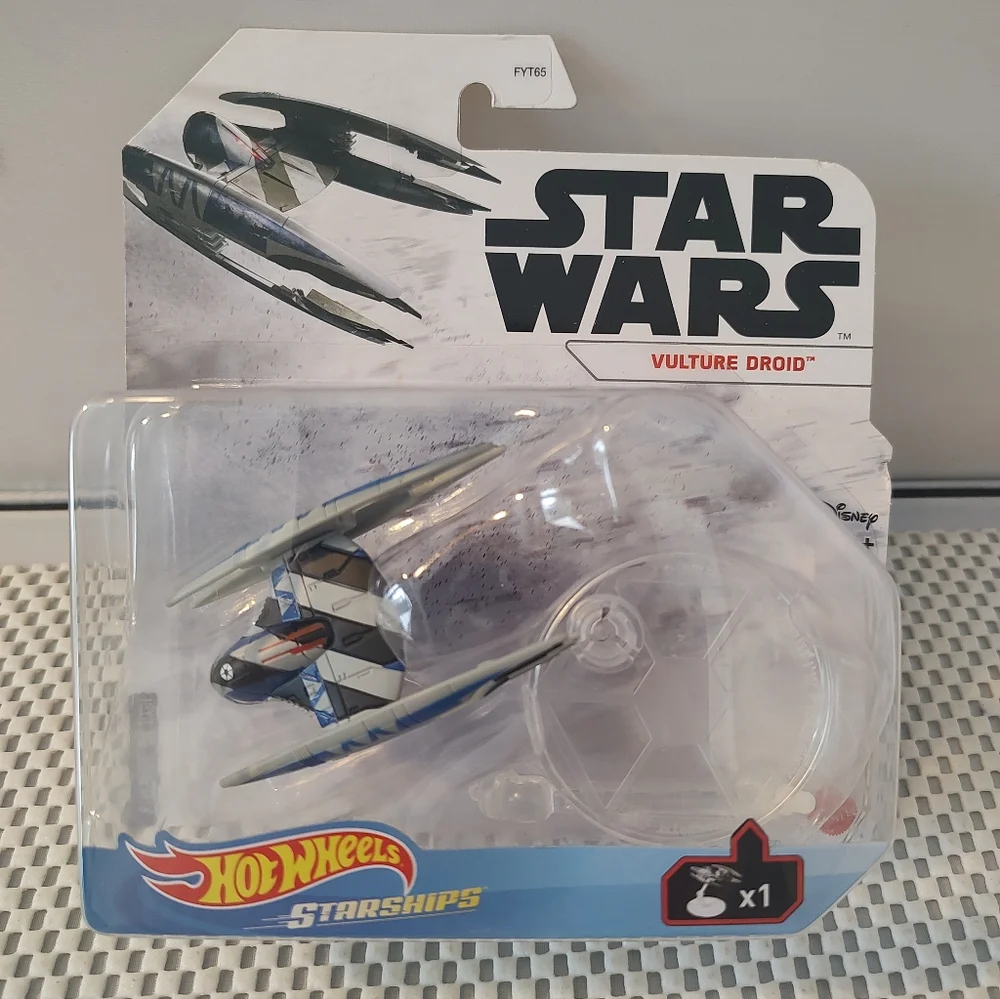 Hot Wheels Starships Vulture Droid Star Wars Die-Cast NWT